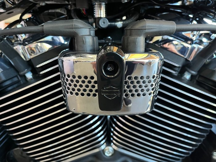 2025 Harley-davidson FXBR BREAKOUT (117) Vivid Black