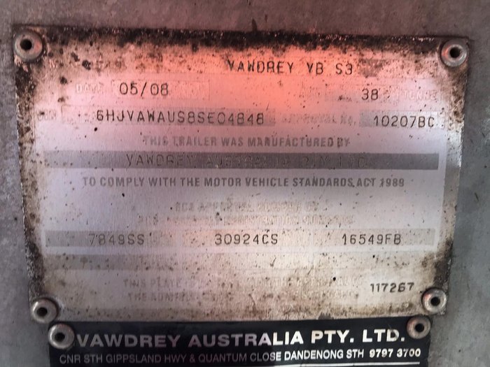 2008 Vawdrey 22P Freezer Van White