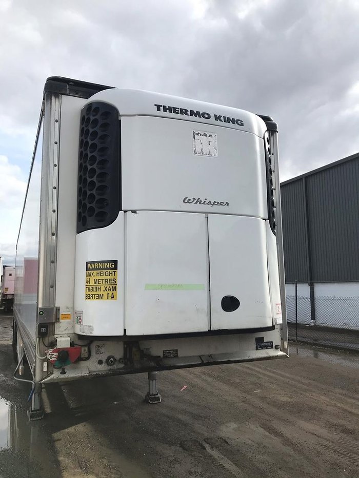 2008 Vawdrey 22P Freezer Van White