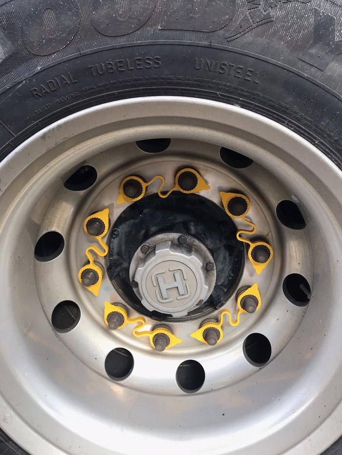 2008 Vawdrey 22P Freezer Van White