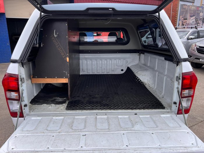 2016 Isuzu D-MAX SX High Ride MY15.5 4x2 Splash White