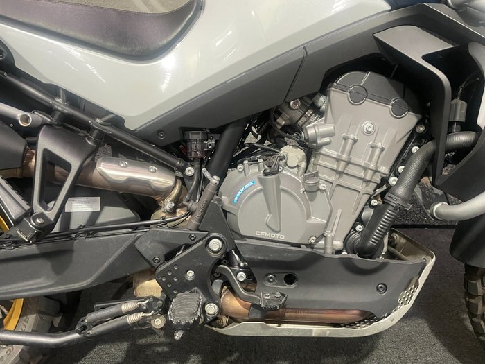 2023 CFMOTO MT EXPLORE NEBULA WHITE