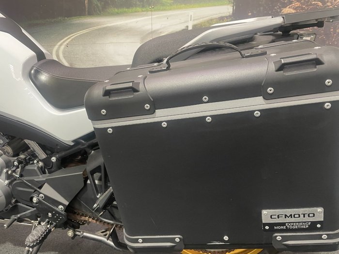 2023 CFMOTO MT EXPLORE NEBULA WHITE