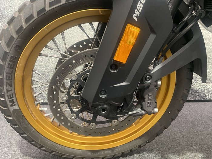 2023 CFMOTO MT EXPLORE NEBULA WHITE