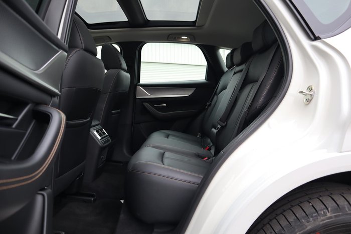 2025 Mazda CX-60 P50e GT