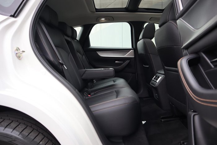 2025 Mazda CX-60 P50e GT
