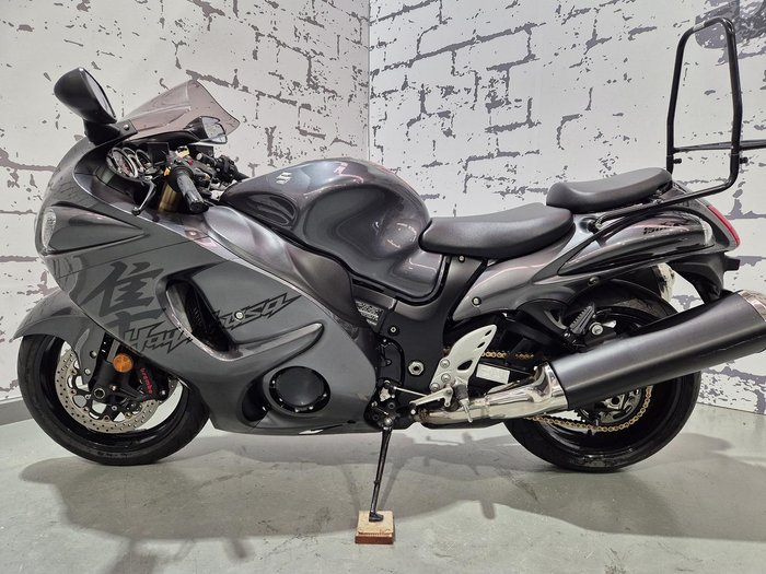 2020 Suzuki Hayabusa (GSX1300R) Hayabusa Grey