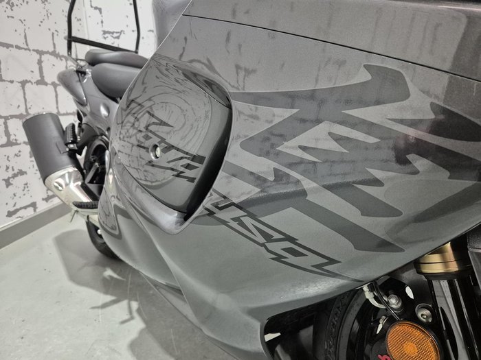 2020 Suzuki Hayabusa (GSX1300R) Hayabusa Grey