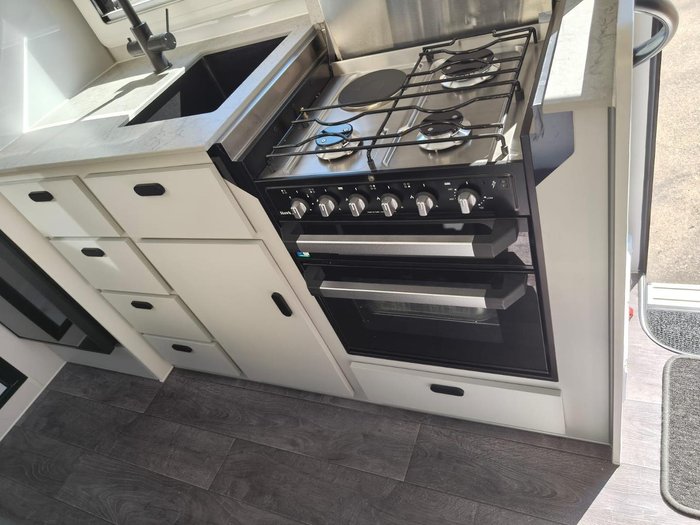 2025 JB Caravans Gator X 18' Family Bunk