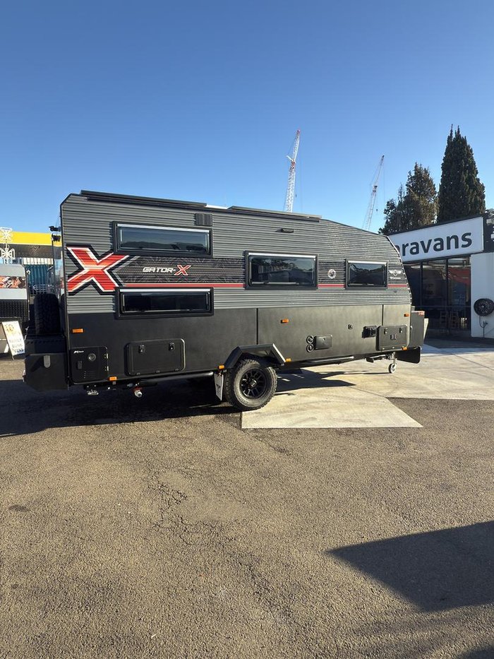 2025 JB Caravans Gator X 18' Family Bunk