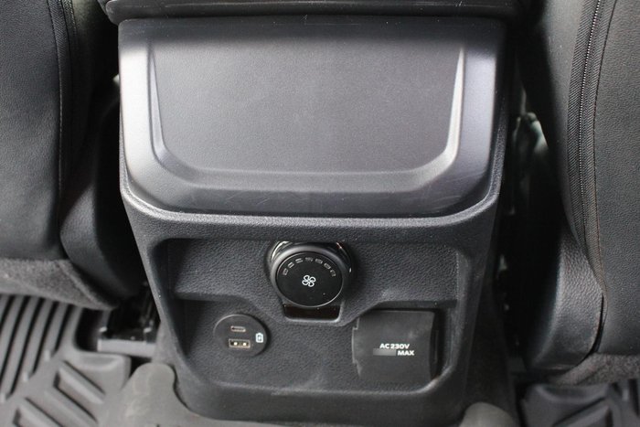 2025 Ford Everest Sport