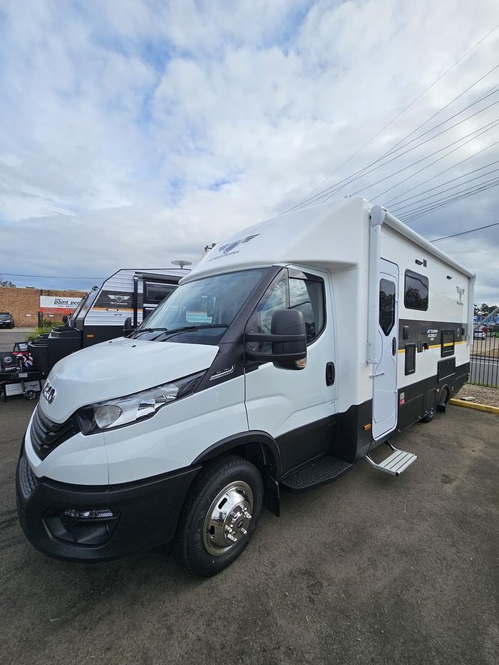 2025 JB Caravans Jb Touring Motor Home Slideout