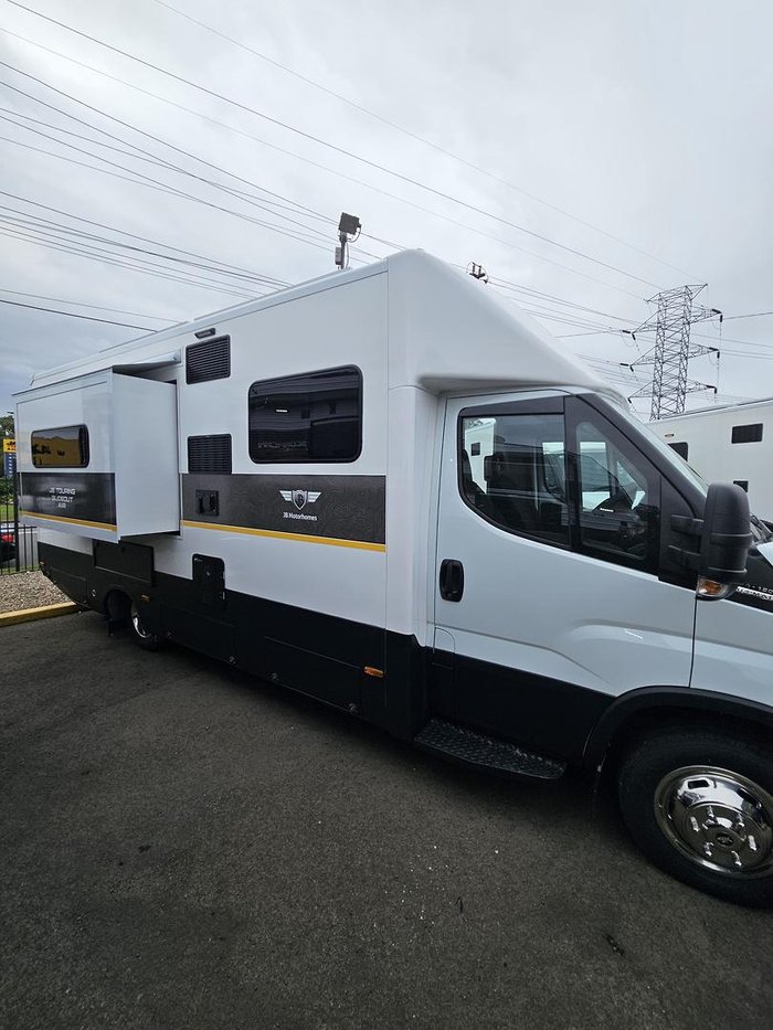 2025 JB Caravans Jb Touring Motor Home Slideout