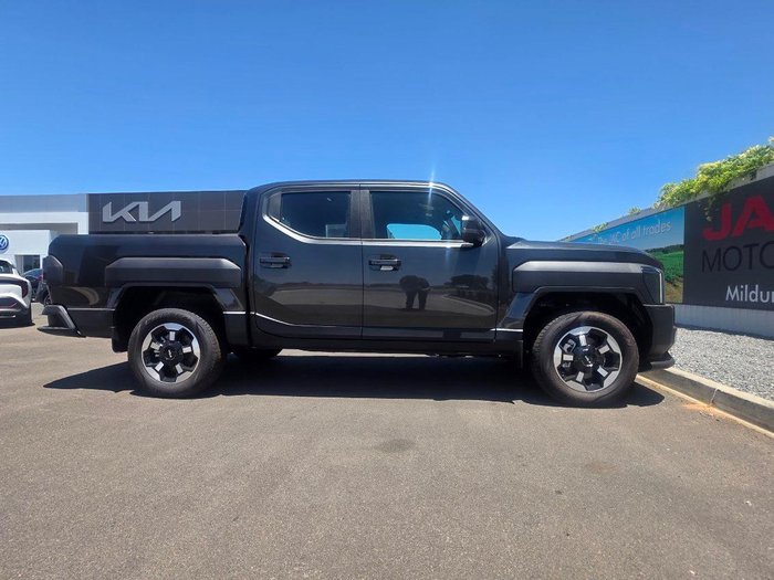 2025 Kia Tasman SX+