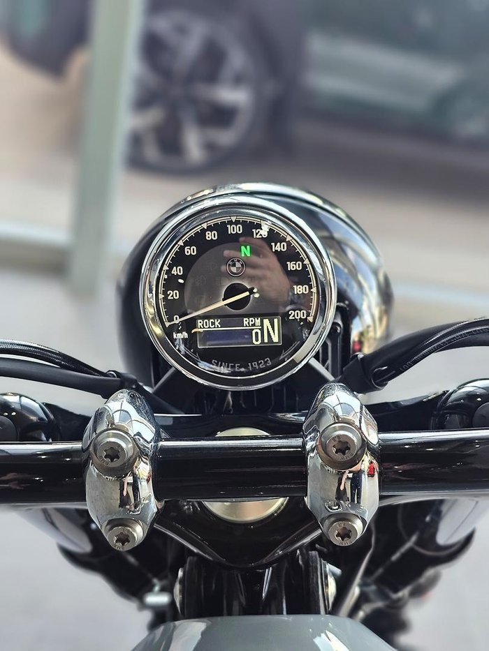 2025 BMW R 18 Blacked Out R 18 Grey