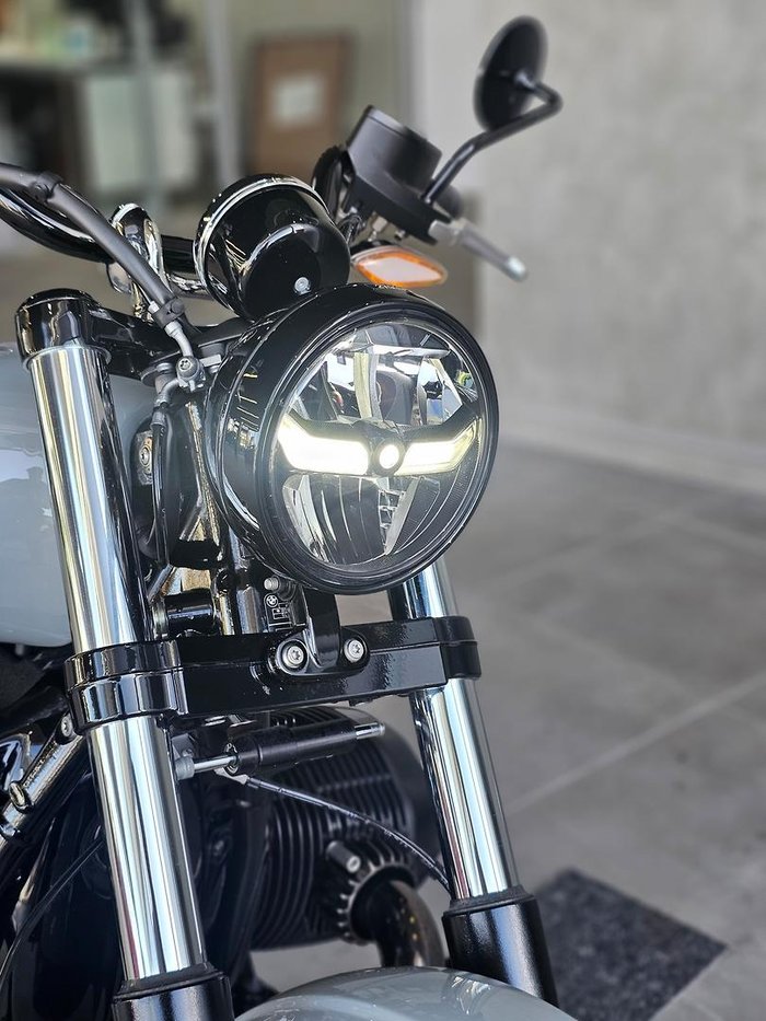 2025 BMW R 18 Blacked Out R 18 Grey