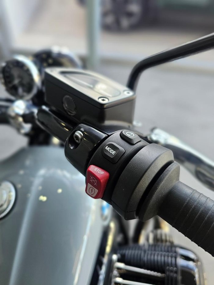 2025 BMW R 18 Blacked Out R 18 Grey