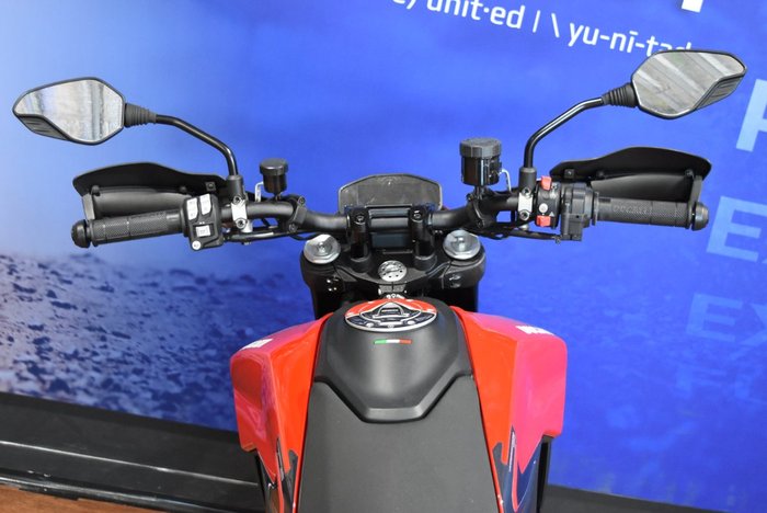 2021 Ducati HYPERMOTARD 950 (RED) Red