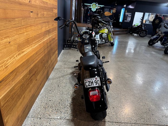 2017 Harley-davidson FLSTFBS FAT BOY S Black