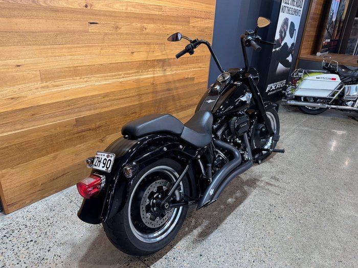 2017 Harley-davidson FLSTFBS FAT BOY S Black