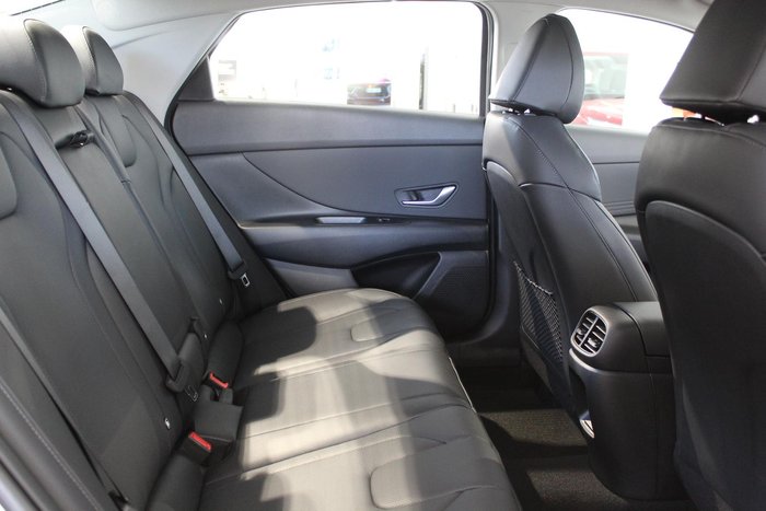 2025 Hyundai i30 Elite Hybrid