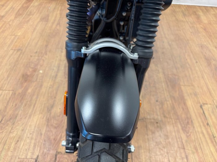 2022 Royal Enfield SCRAM 411 - MID E5 BLAZING BLACK
