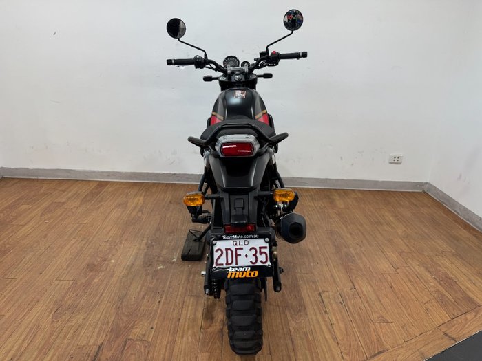 2022 Royal Enfield SCRAM 411 - MID E5 BLAZING BLACK