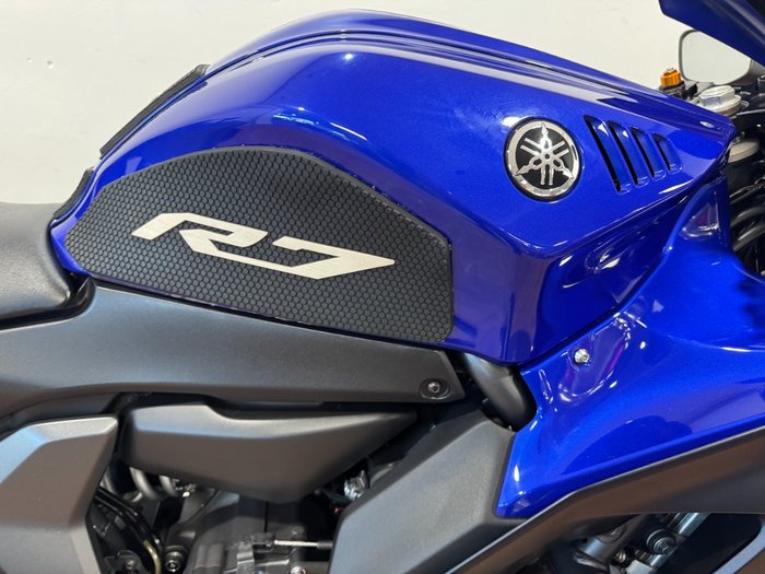 2022 Yamaha YZF-R7LA BLUE
