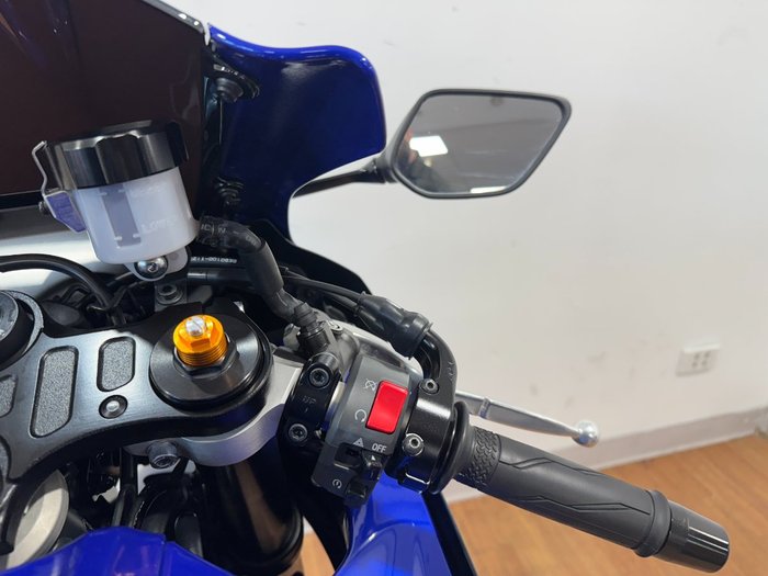 2022 Yamaha YZF-R7LA BLUE