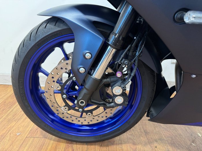 2022 Yamaha YZF-R7LA BLUE