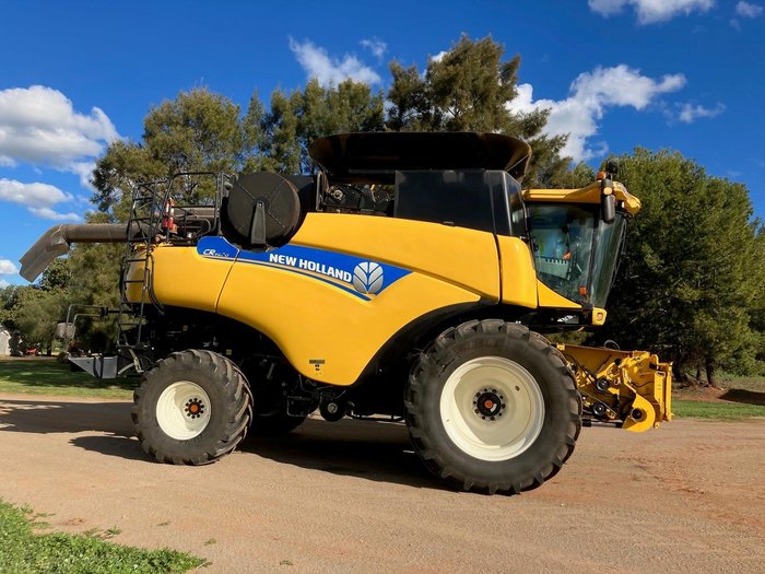 2014 New Holland Cr 8090 YELLOW