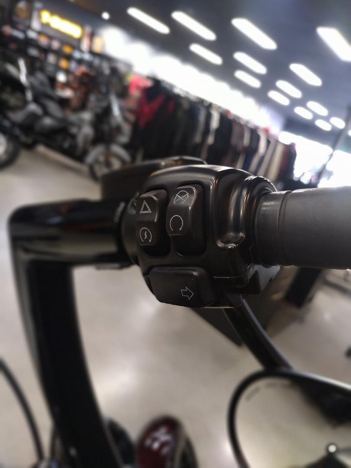 2016 Harley-Davidson Breakout 103 (FXSB) Softail Black