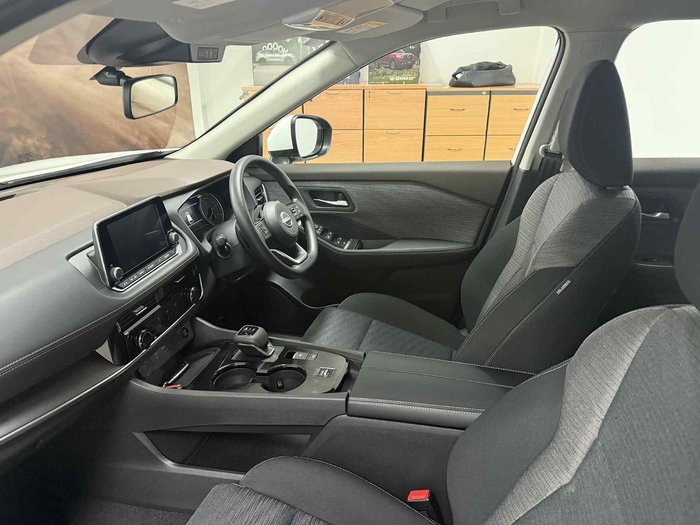 2025 Nissan X-TRAIL ST T33 MY25 Solid White