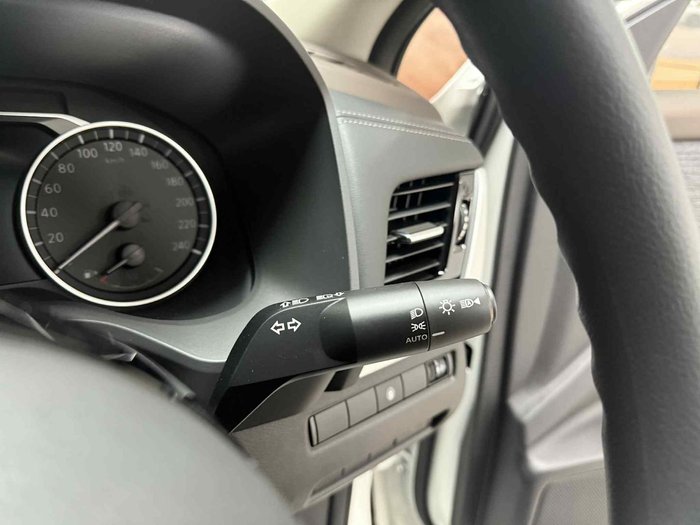 2025 Nissan X-TRAIL ST T33 MY25 Solid White