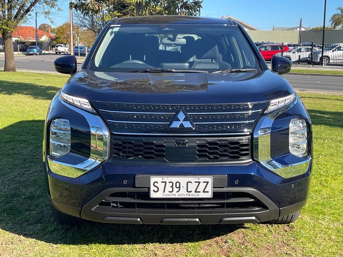 2024 Mitsubishi Outlander ES ZM MY24 Cosmic Blue