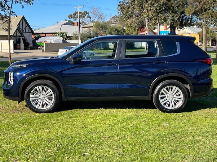 2024 Mitsubishi Outlander ES ZM MY24 Cosmic Blue