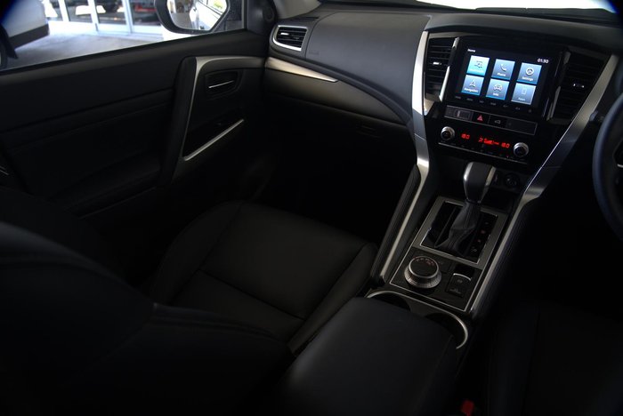 2024 Mitsubishi Pajero Sport GLS