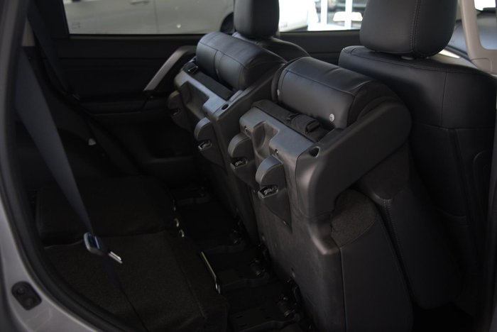2024 Mitsubishi Pajero Sport GLS