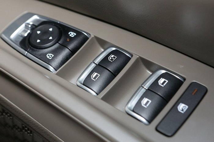 2024 Kia Carnival S