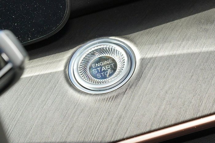 2025 Jaecoo J8 Track