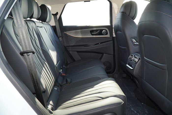 2025 Jaecoo J8 Track