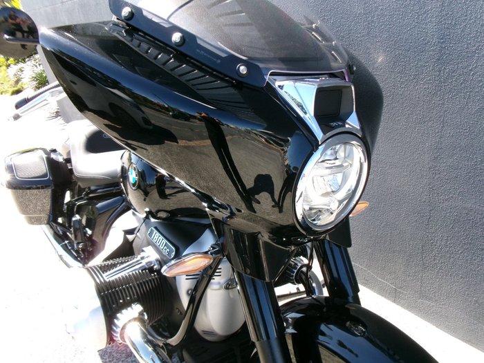 2022 BMW Motorrad R 18 BLACK STORM METALLIC