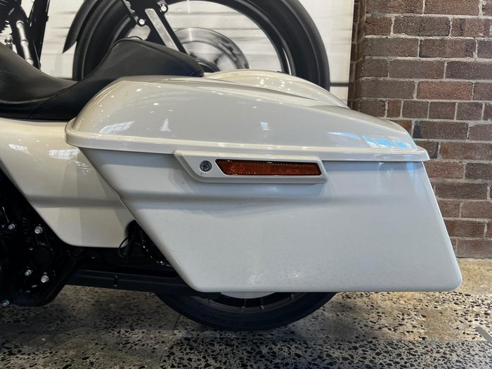 2023 Harley-Davidson Street Glide ST 117 (FLHXST) Touring White