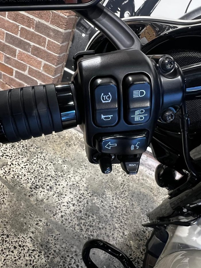 2023 Harley-Davidson Street Glide ST 117 (FLHXST) Touring White