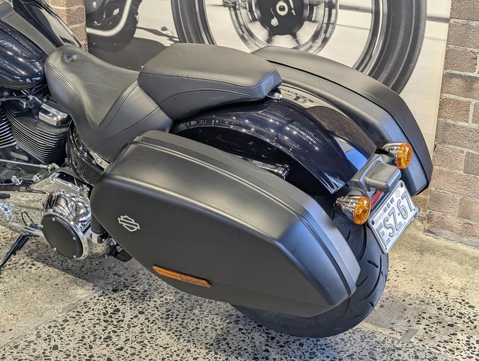 2019 Harley-Davidson Sport Glide 107 (FLSB) Softail Blue