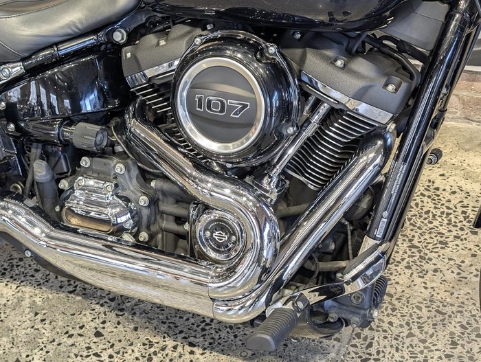 2019 Harley-Davidson Sport Glide 107 (FLSB) Softail Blue