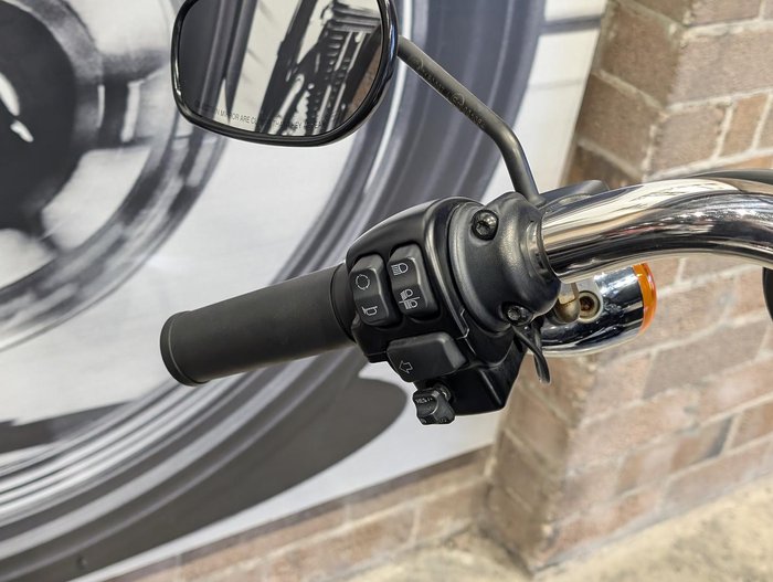 2019 Harley-Davidson Sport Glide 107 (FLSB) Softail Blue