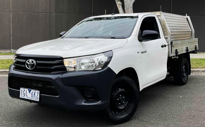 2016 Toyota Hilux Workmate TGN121R 4x2 Glacier White