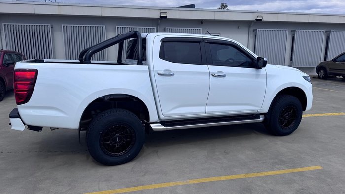 2023 Mazda BT-50 GT