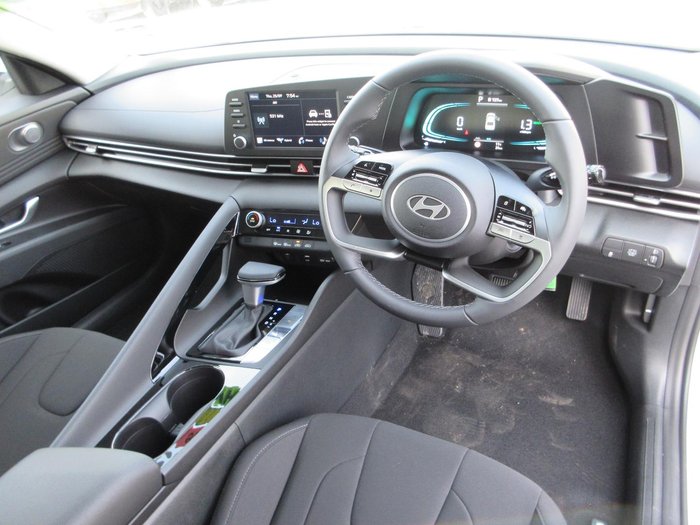 2025 Hyundai i30 Hybrid